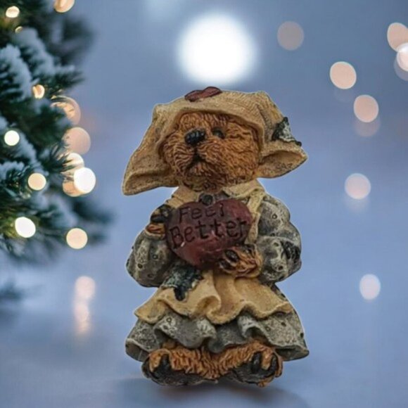 Boyds Bears Jewelry - BOYD'S BEARS “Clara the Nurse” Pin – Feel Better Heart Edition!